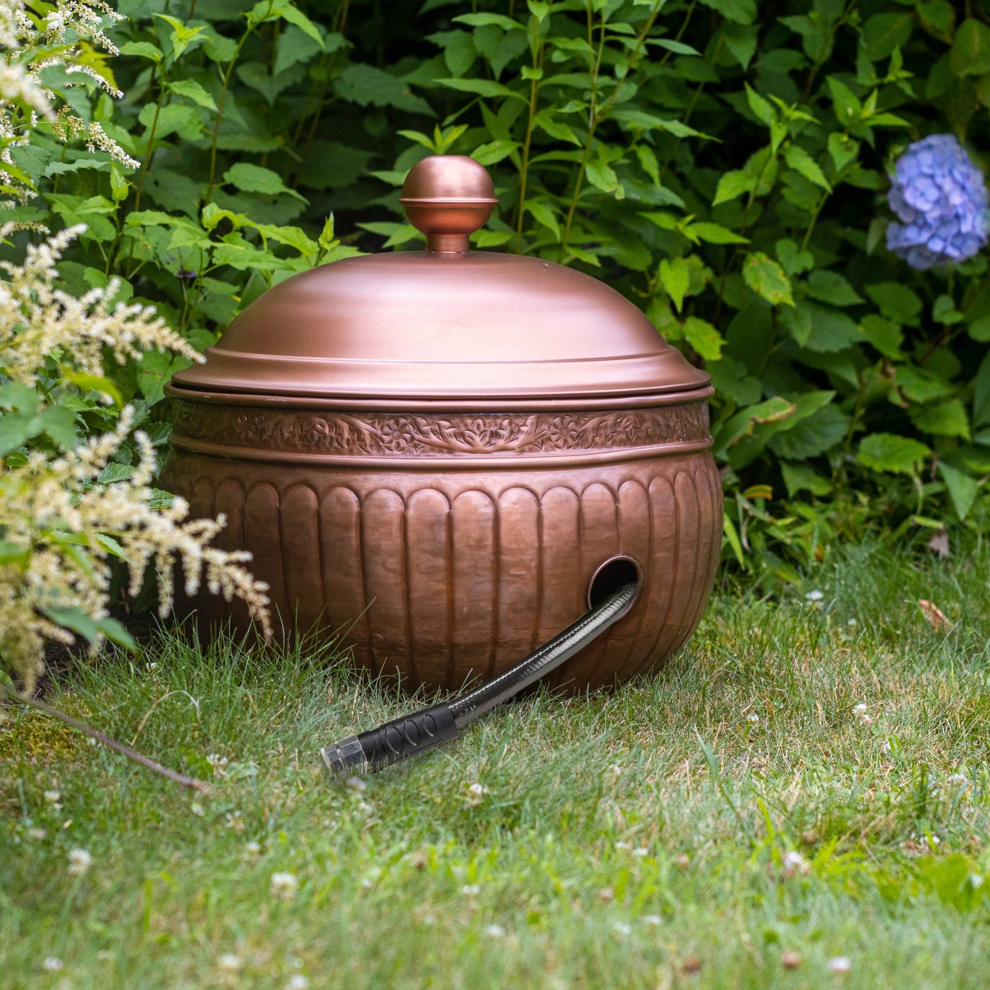 La Jolla Hose Pot with Lid - Good Directions